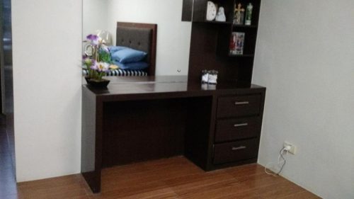 Burgundy-McKinley-Place8